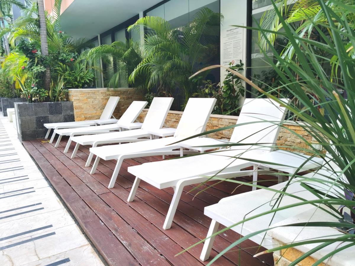 The City Condos By Menesse Playa del Carmen Zewnętrze zdjęcie